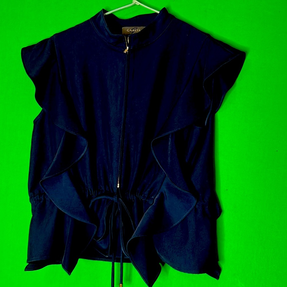 GRACIA XL Vest/blouse. Navy blue gold zip front, draw string at bellt. No sleeve